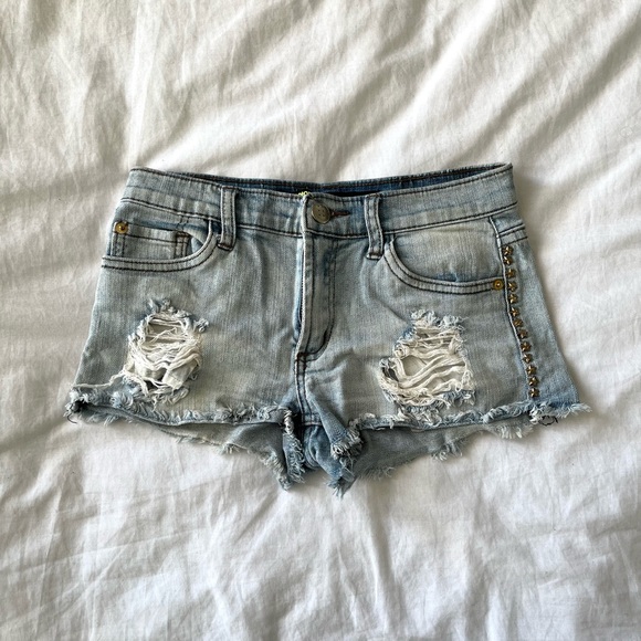 Low Rose Denim Shorts - Picture 1 of 4